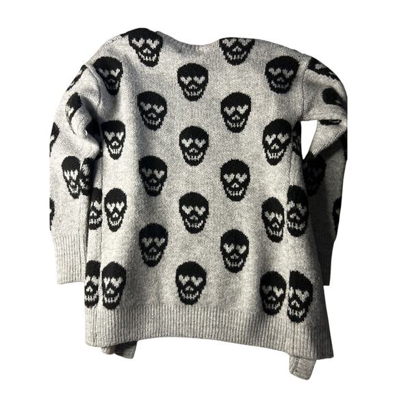 Skulls Oversized Cardigan Goth Grunge XXS No Boundaries - Picture 7 of 7